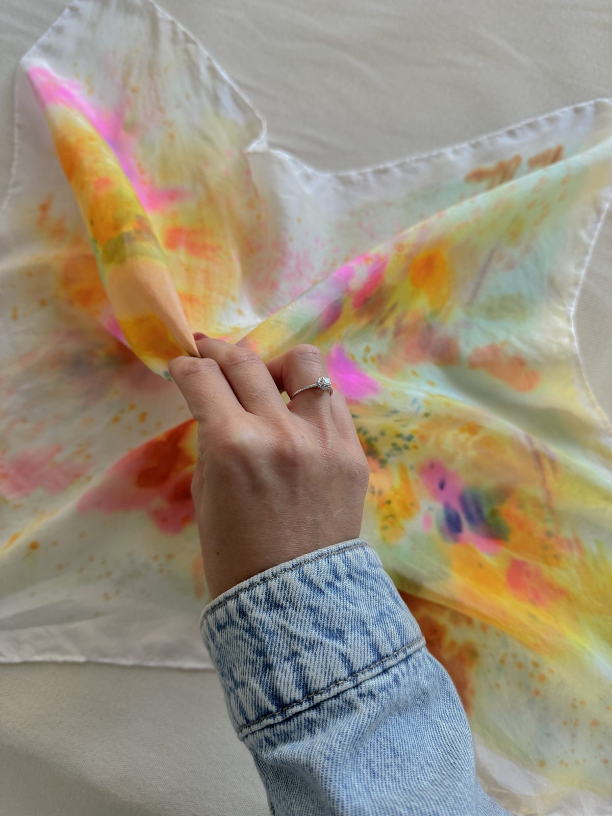 Silk scarf 1 / 55 x 55 cm
